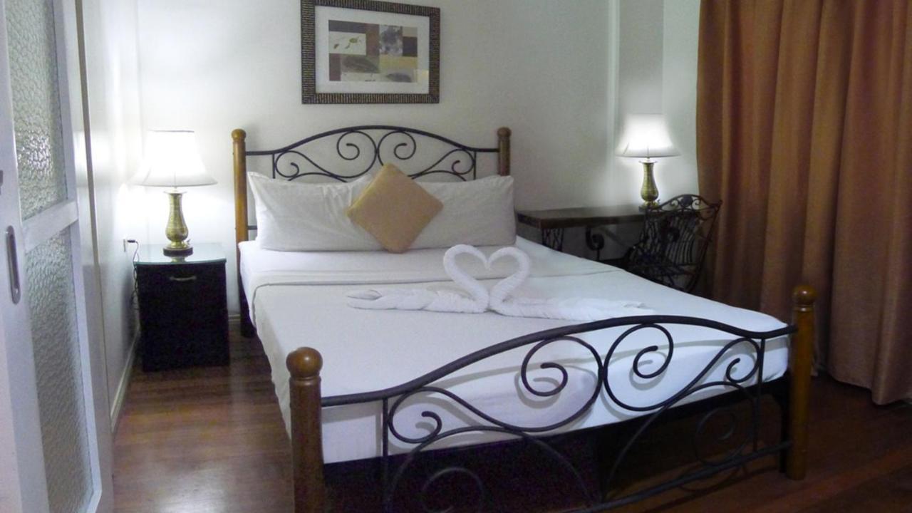1775 Adriatico Suites Manila Ngoại thất bức ảnh