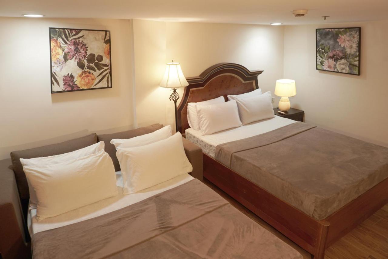 1775 Adriatico Suites Manila Ngoại thất bức ảnh